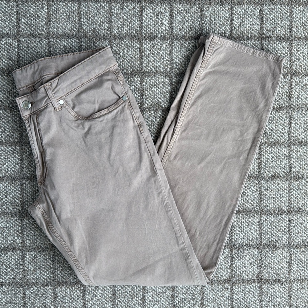Men’s Peter Millar Signature Sateen Five-Pocket Beige Gray 33 waist 34 inseam